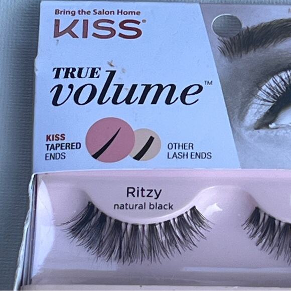 KISS True Volume Ritzy Makeup Beauty 100 % Natural Hair Reusable Strip Lashes - Picture 7 of 8